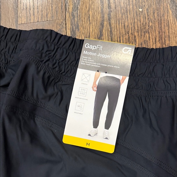 GAP Men's Black Joggers - Picture 3 of 8